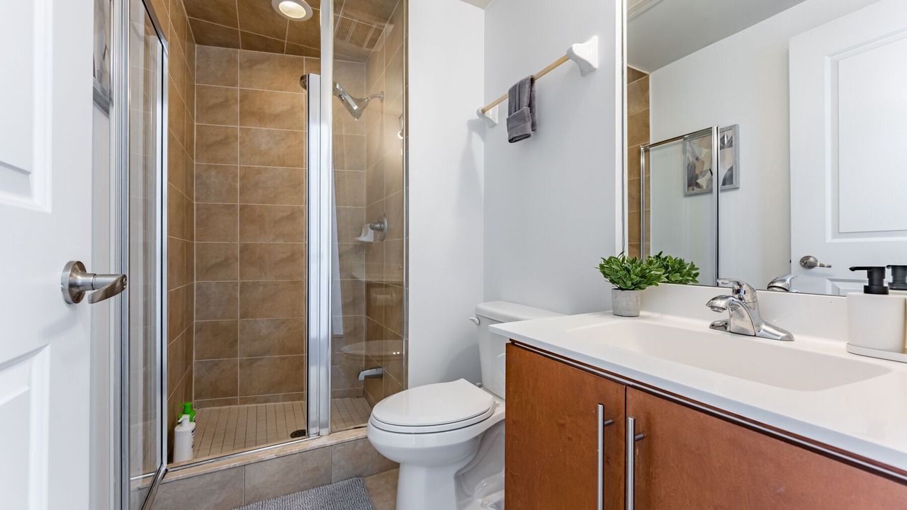 Photo of Bathroom in Downtown Mississauga