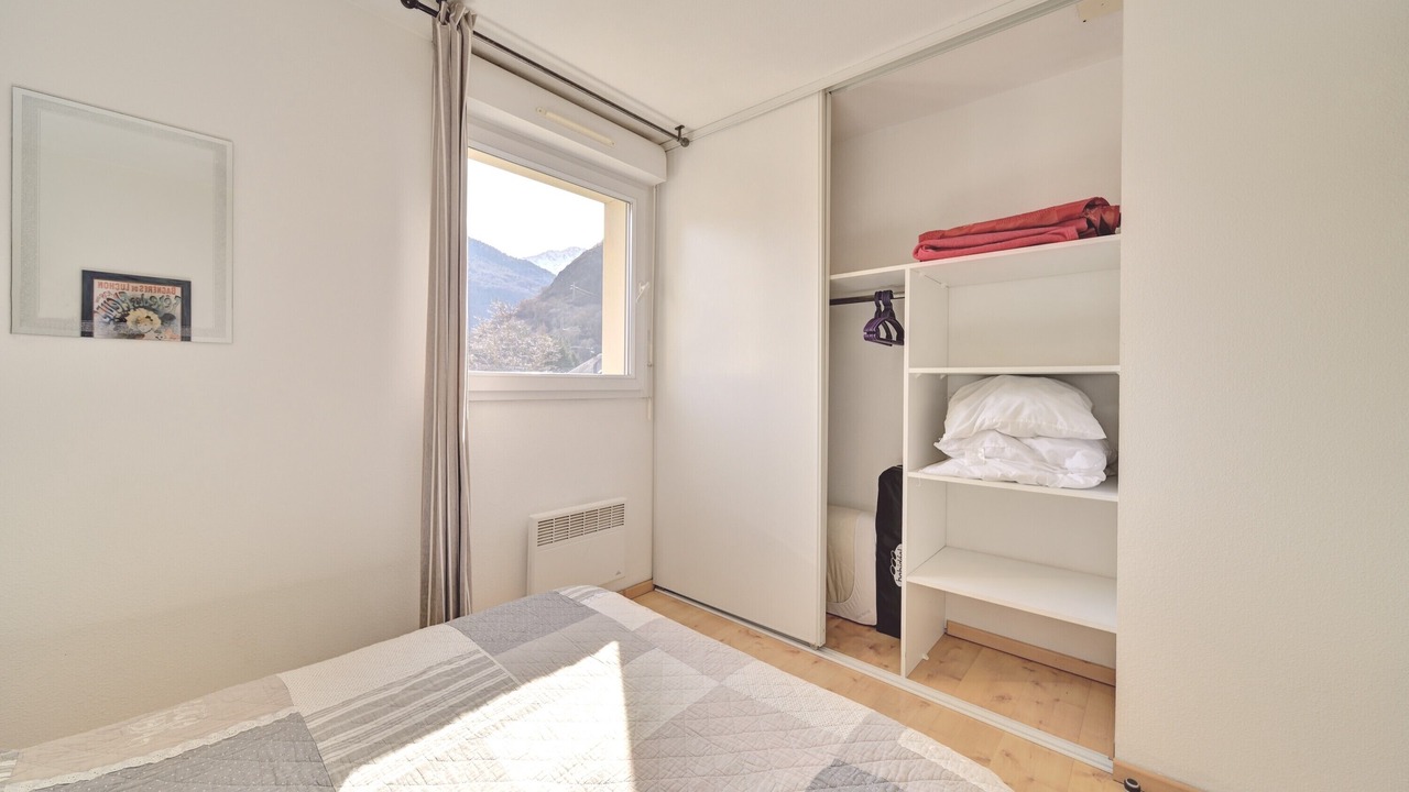 Photo of Bedroom in Bagneres-de-Luchon