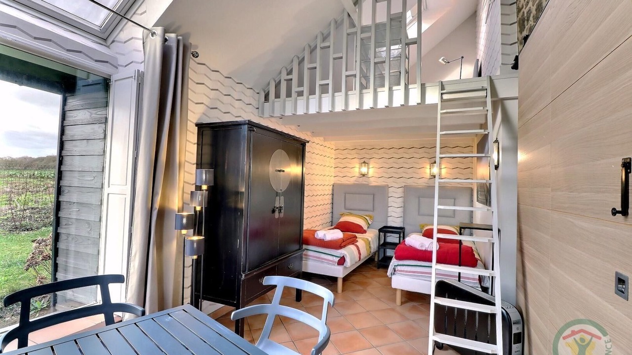 Photo of Bedroom in Chateau-Malo