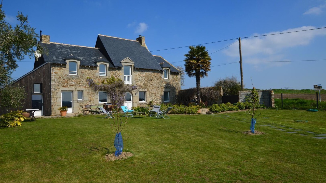 Photo of Outdoor in Chateau-Malo
