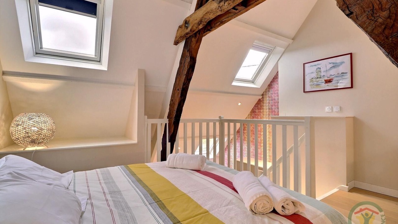 Photo of Bedroom in Chateau-Malo