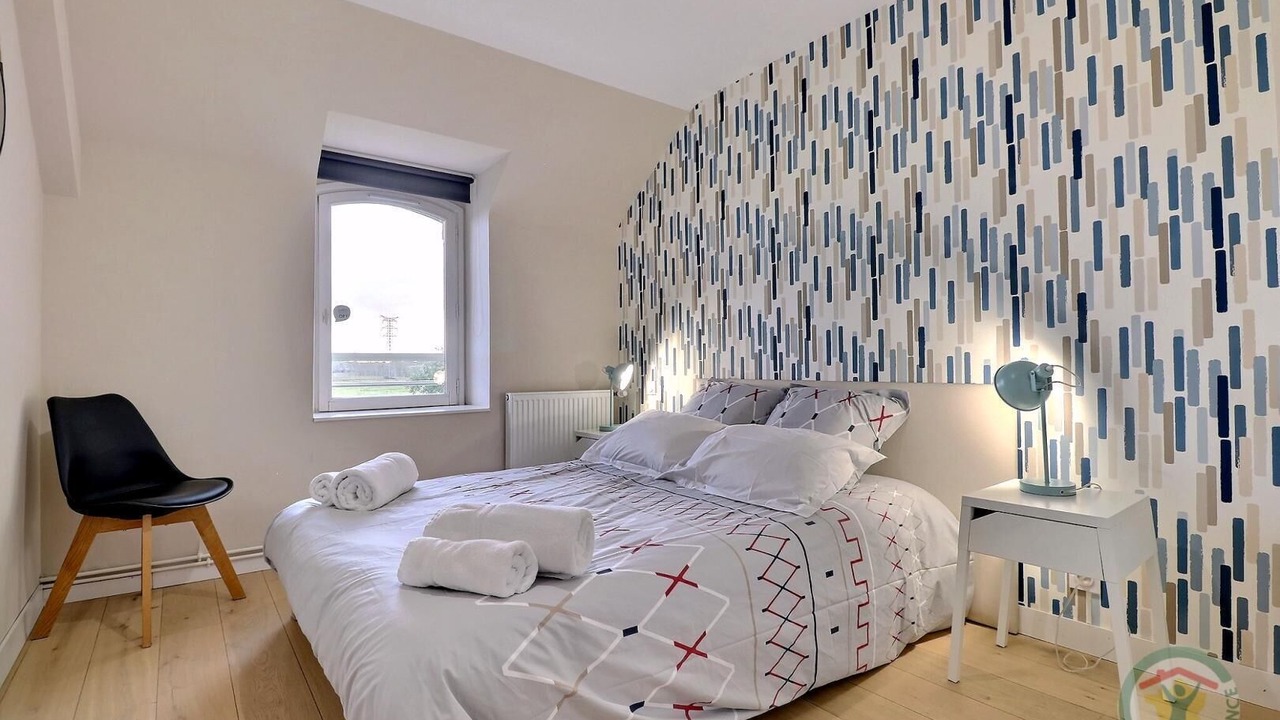 Photo of Bedroom in Chateau-Malo