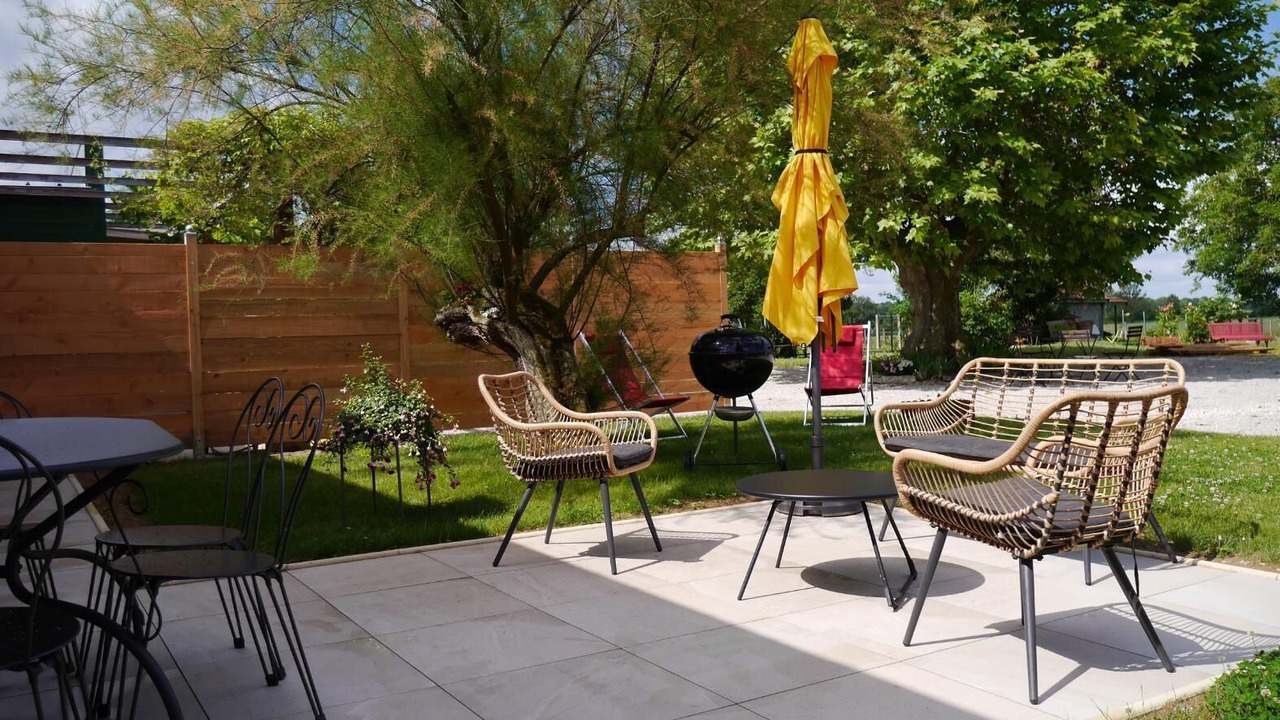 Photo of Outdoor in Pierre-de-Bresse