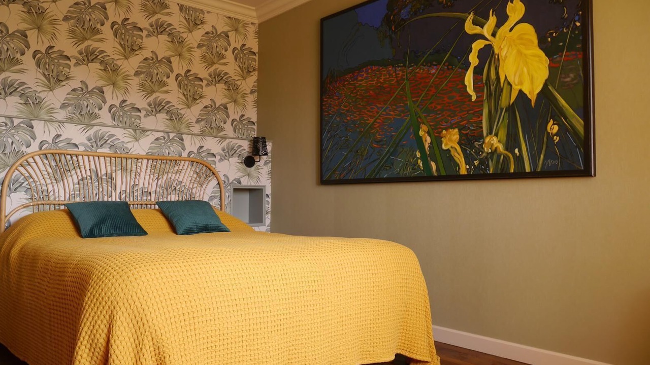 Photo of Bedroom in Pierre-de-Bresse