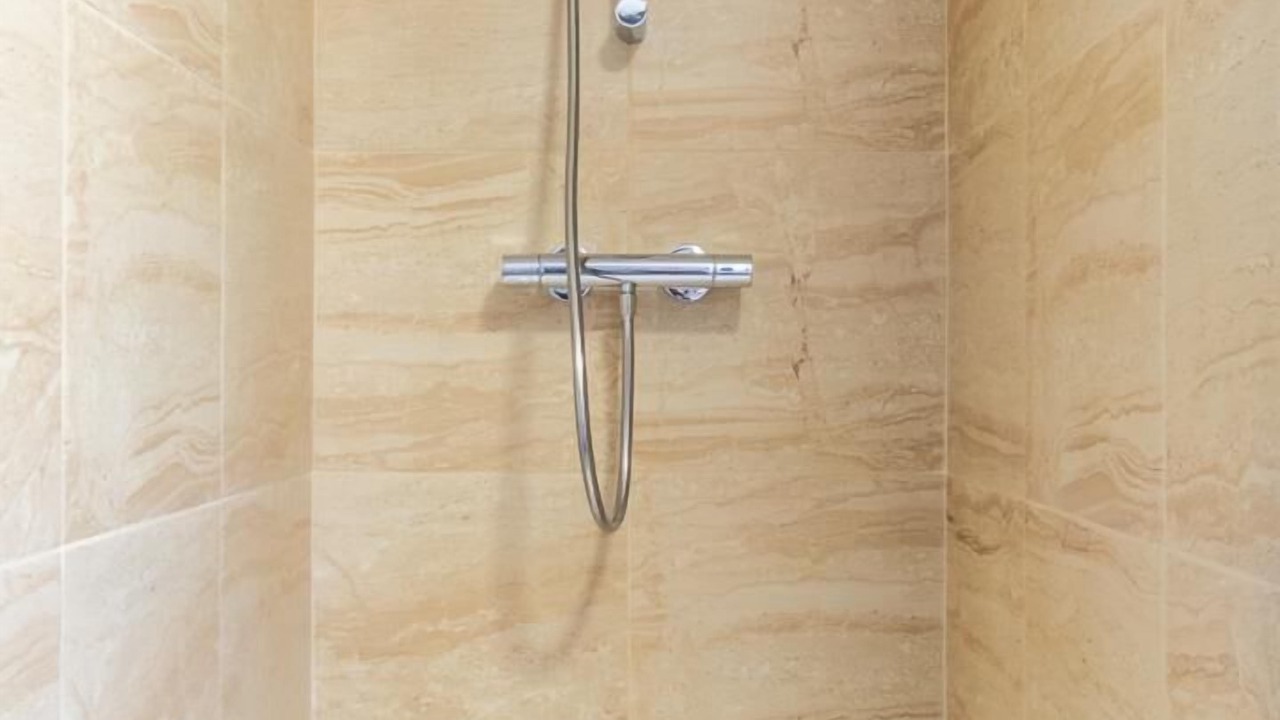 Photo of Bathroom in Semur-en-Brionnais