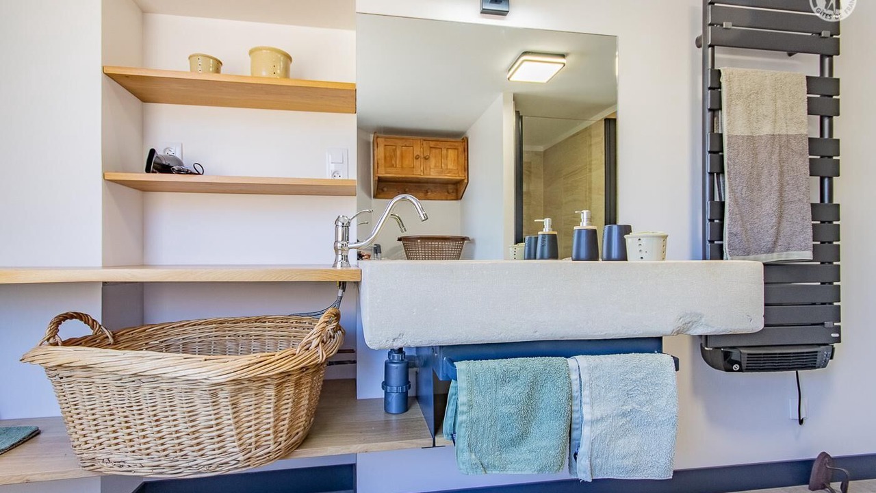 Photo of Bathroom in Semur-en-Brionnais