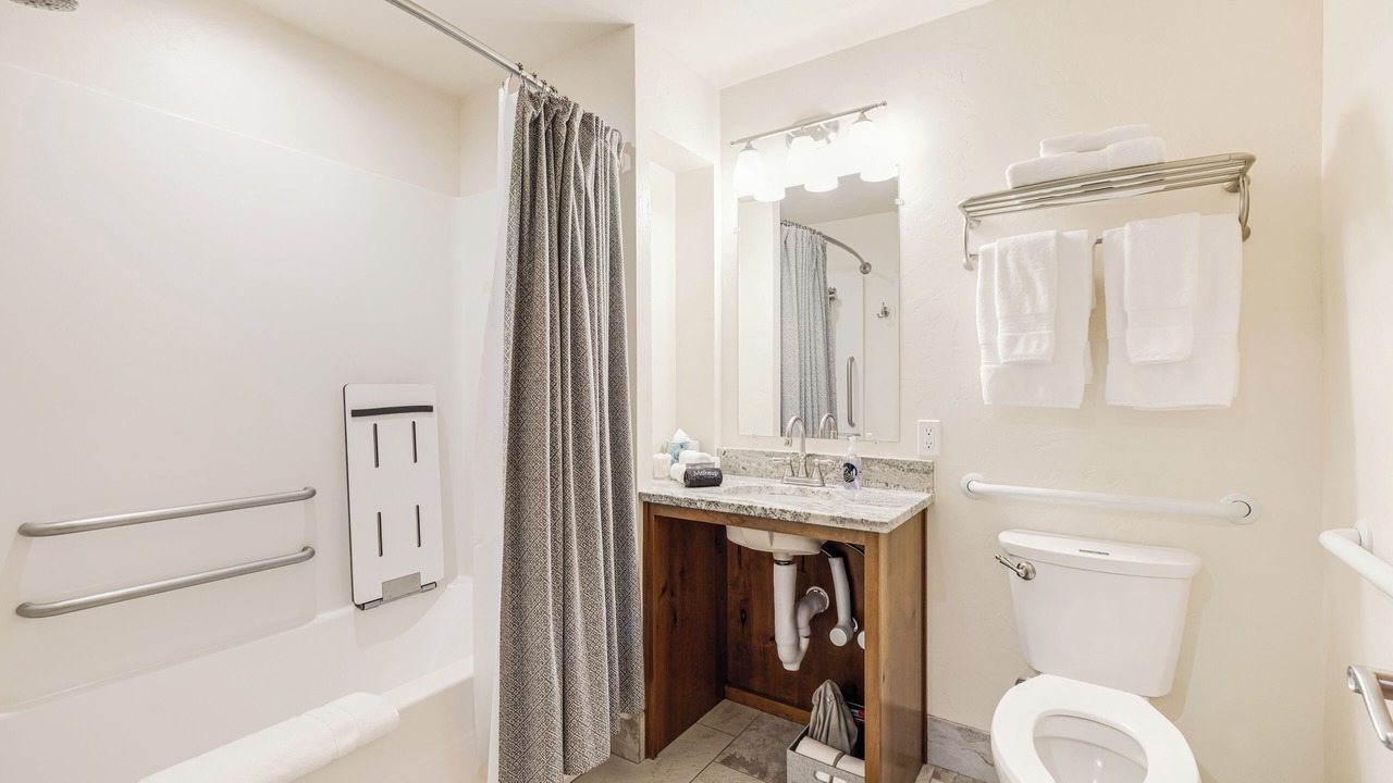 Photo of Bathroom in Amity