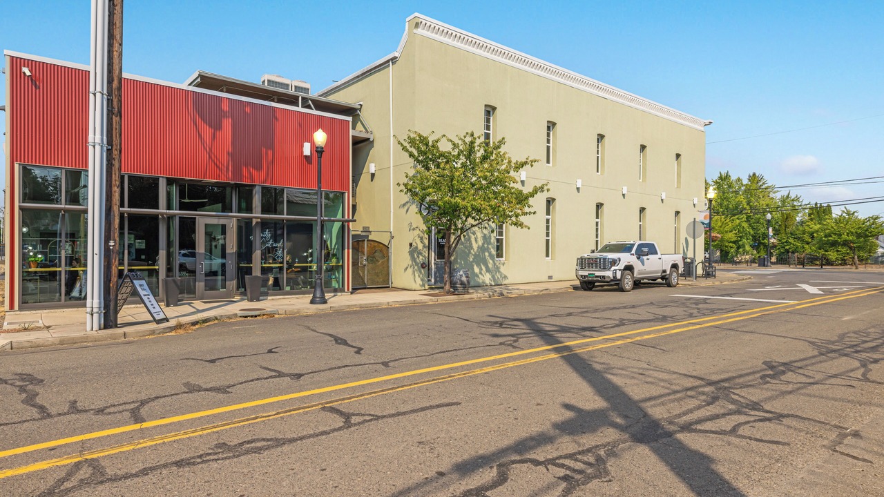 Photo of Outdoor in Amity