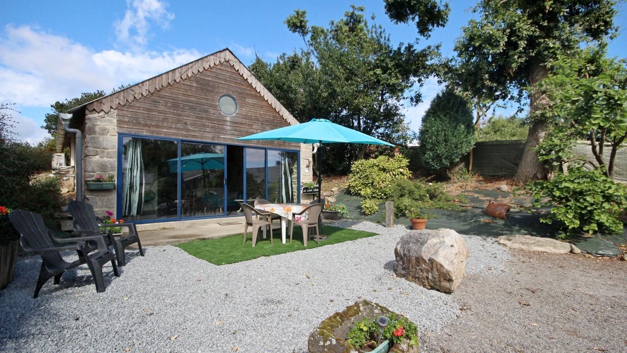 Photo of Outdoor in Limerzel