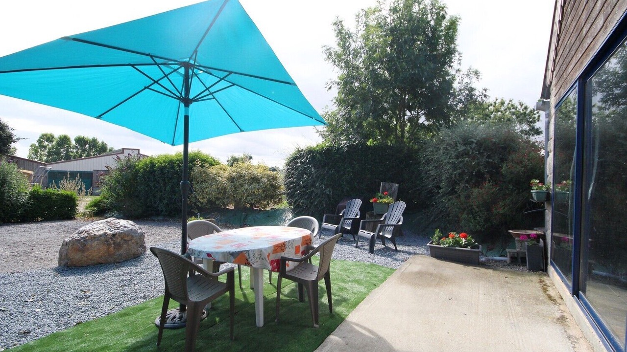 Photo of Outdoor in Limerzel