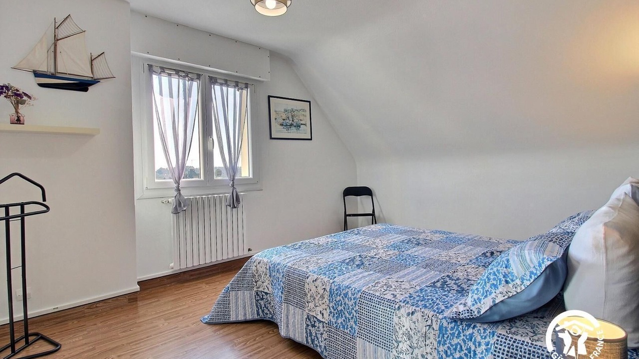 Photo of Bedroom in Noyal-Muzillac