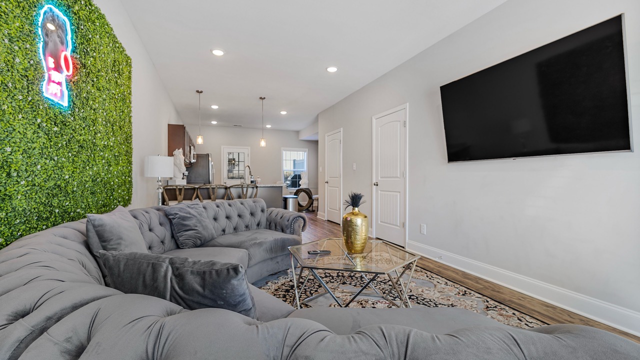 Photo of Livingroom in Clarksville