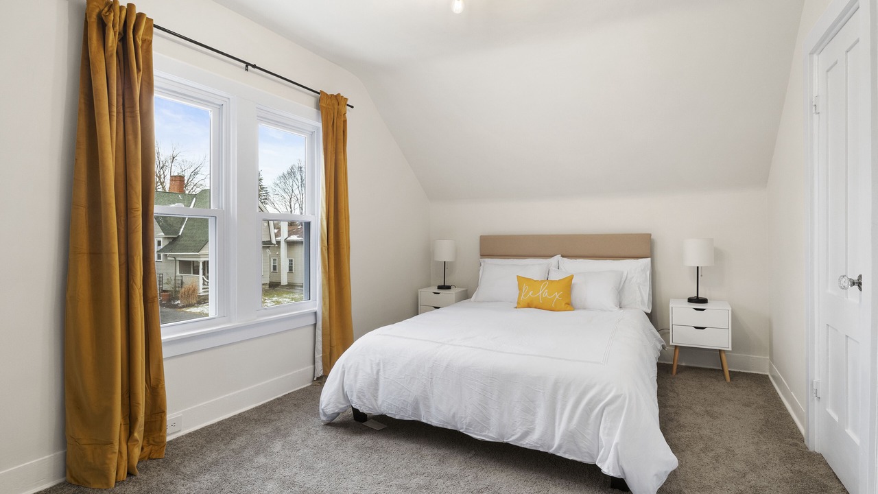 Photo of Bedroom in South Wedge