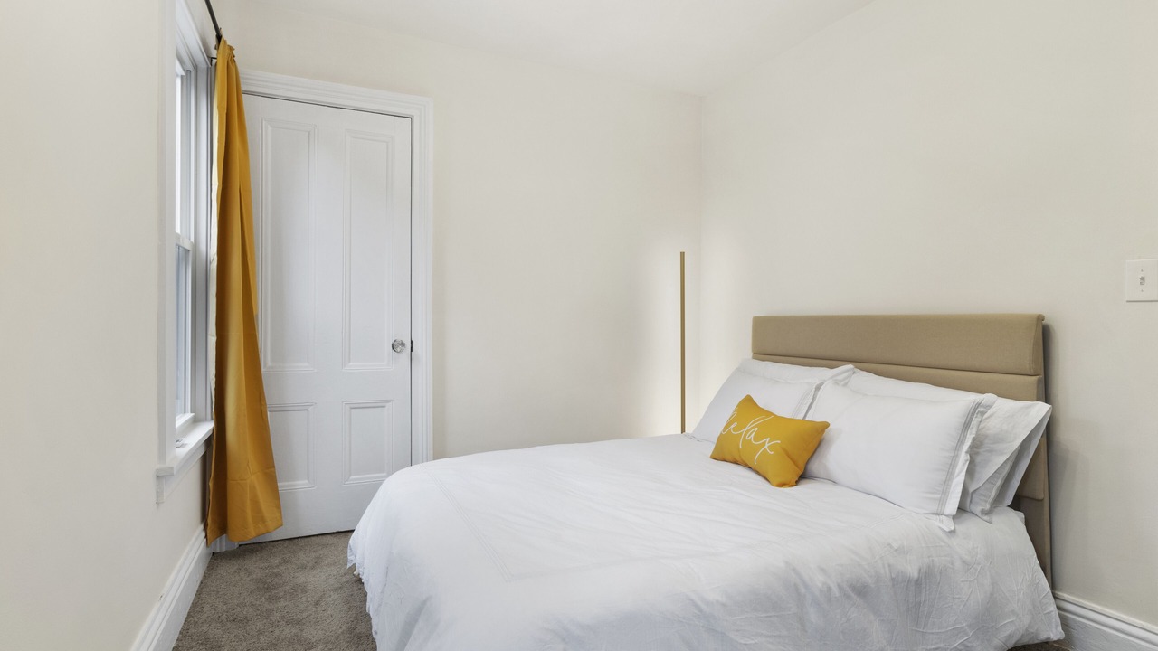 Photo of Bedroom in South Wedge