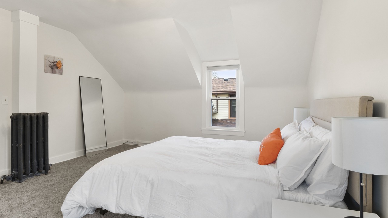 Photo of Bedroom in South Wedge
