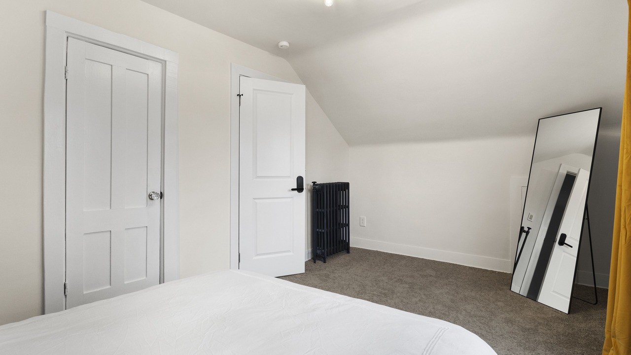 Photo of Bedroom in South Wedge