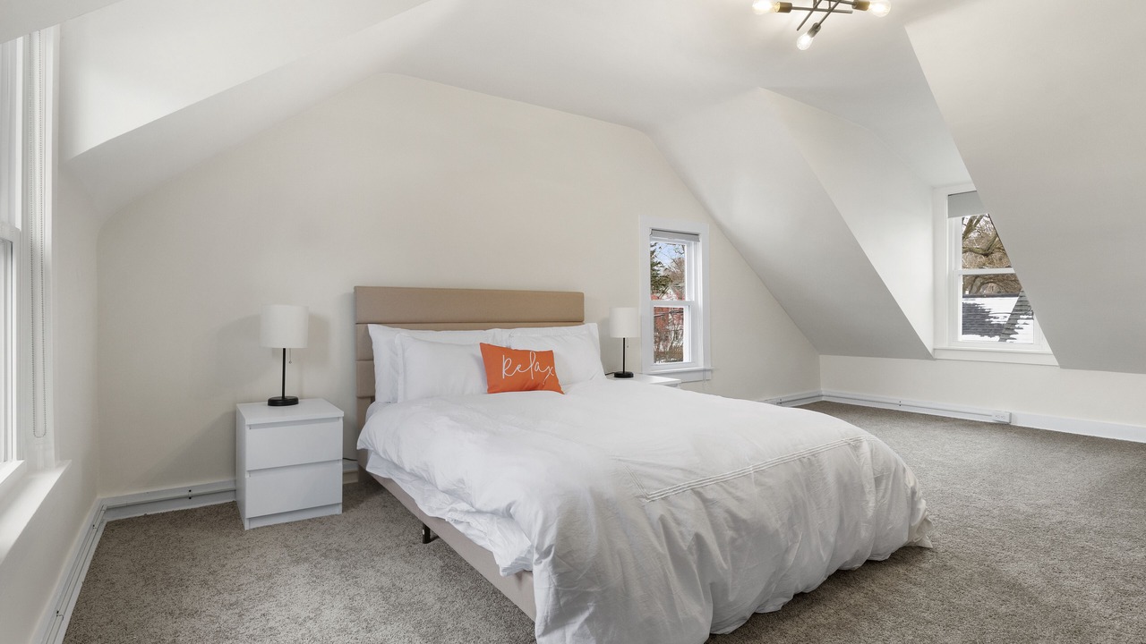 Photo of Bedroom in South Wedge