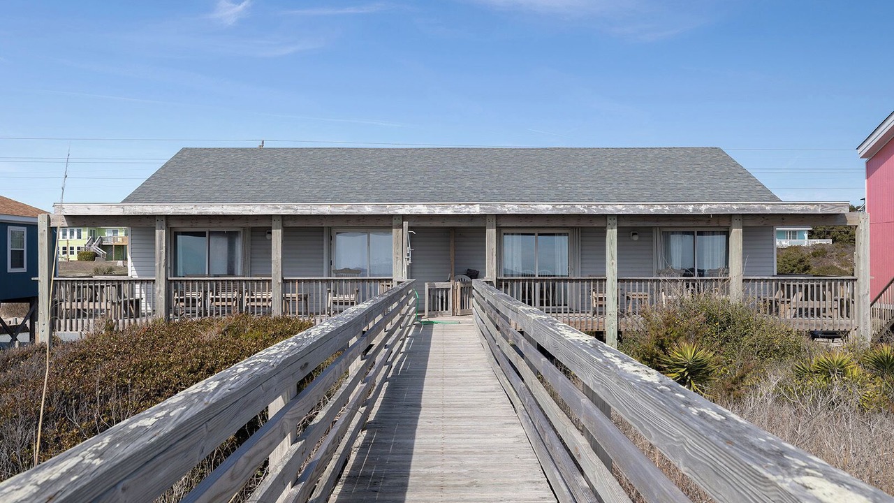 Photo of Others in Emerald Isle