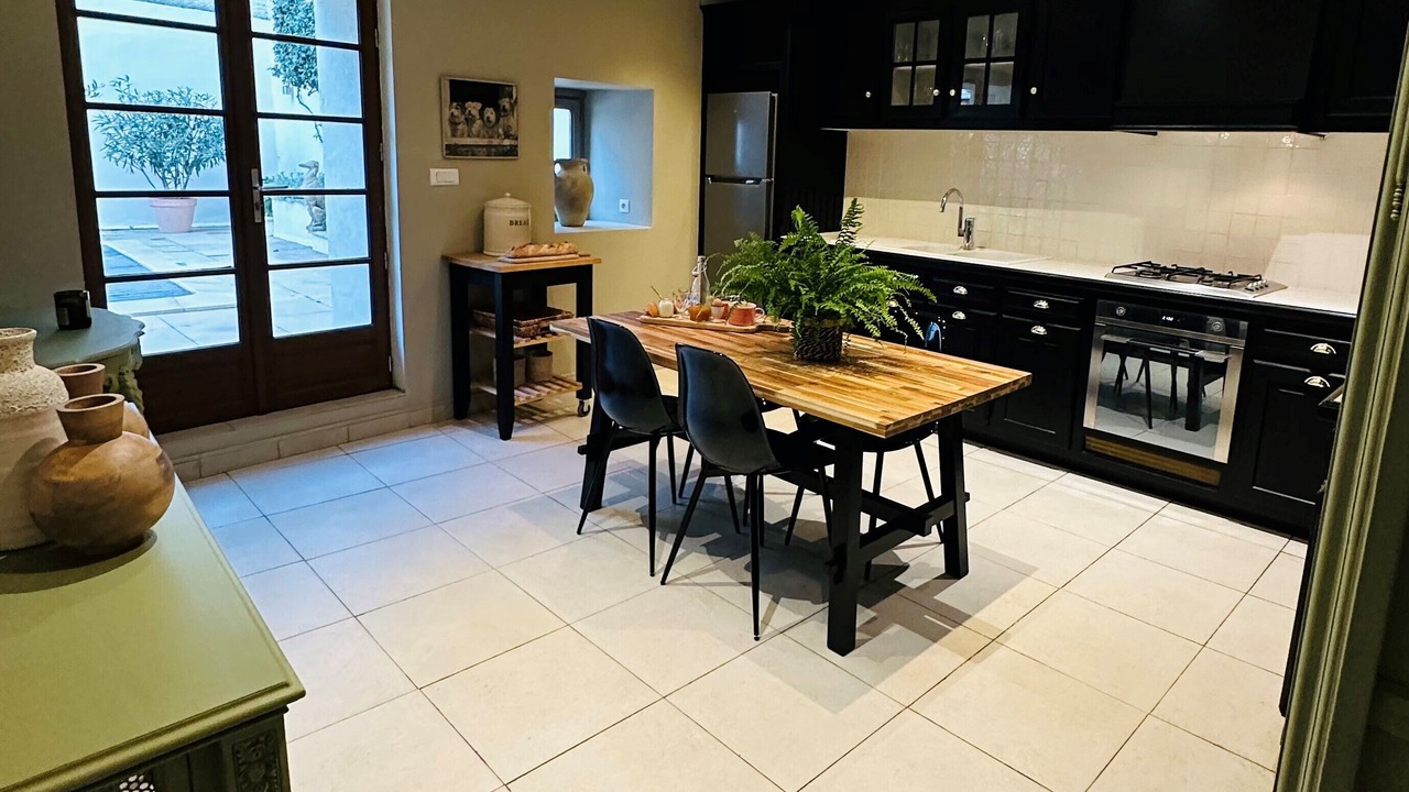 Photo of Kitchen in Pouzolles