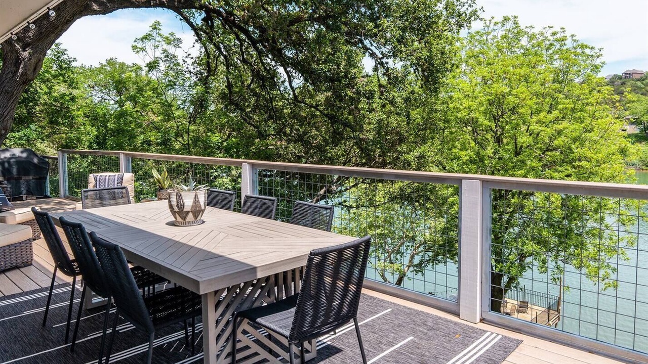 Photo of Outdoor in Apache Shores