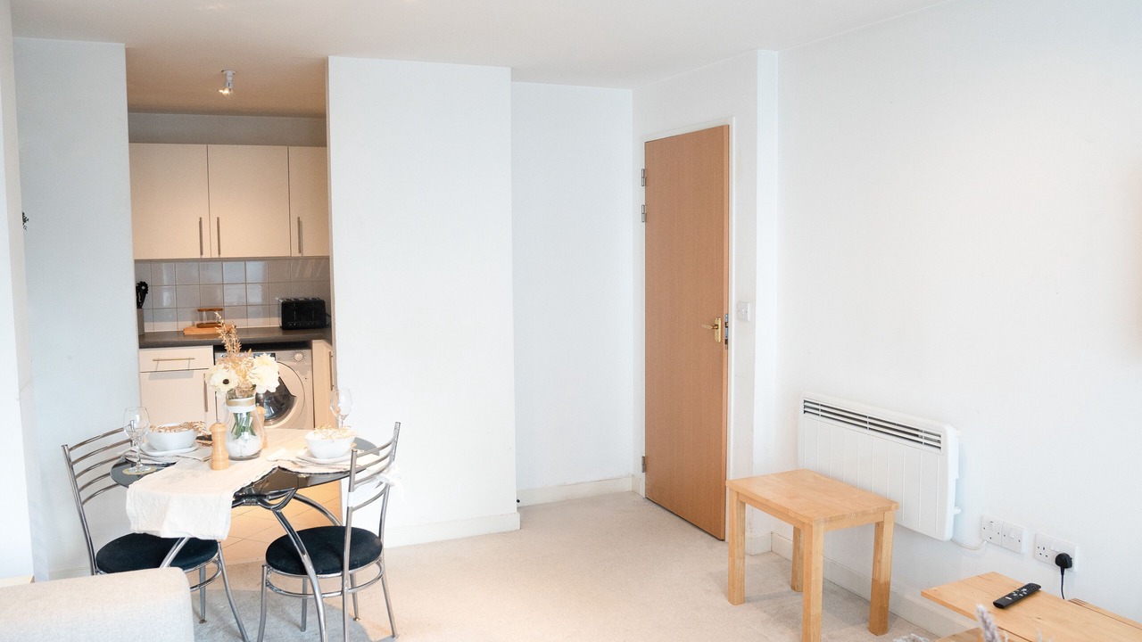 Photo of Others in Elephant and Castle