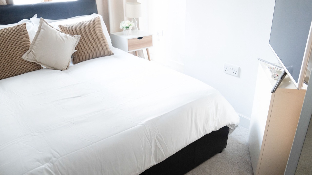 Photo of Bedroom in Elephant and Castle