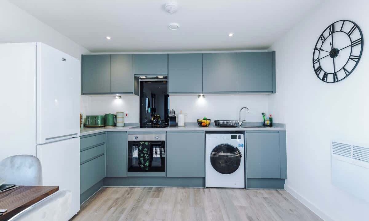 Photo of Others in Vauxhall