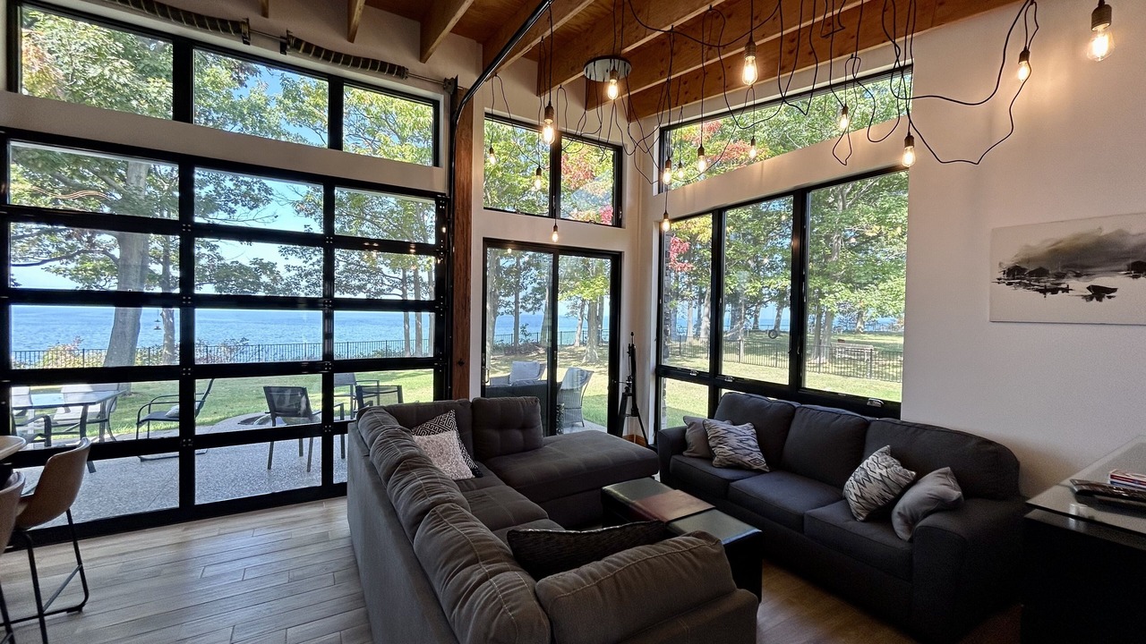 Photo of Livingroom in Silver Creek