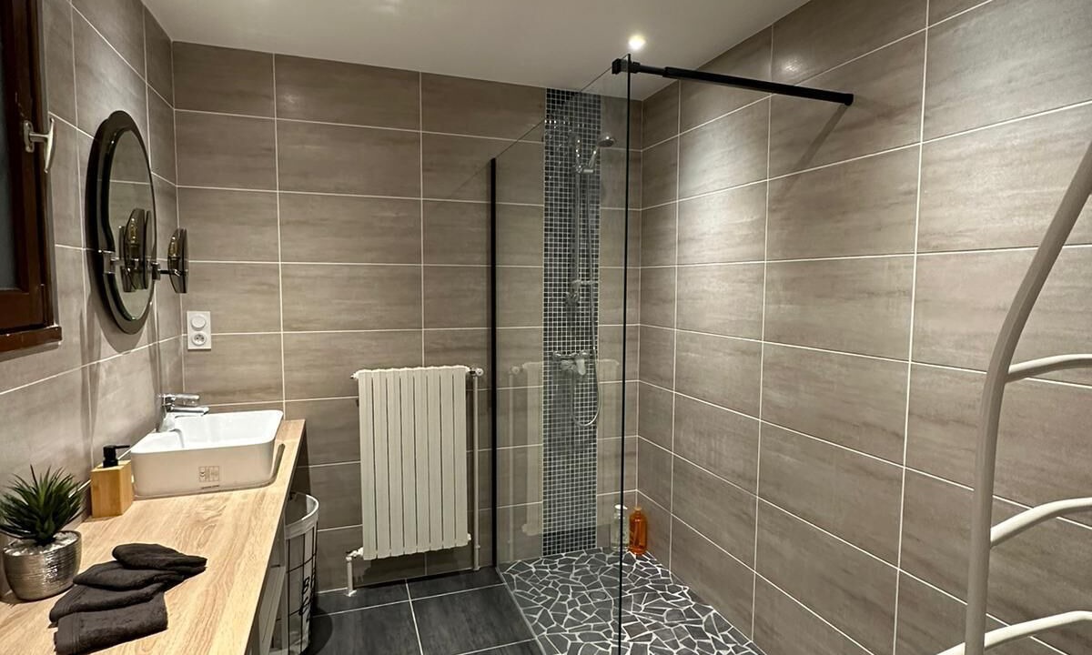 Photo of Bathroom in Echirolles