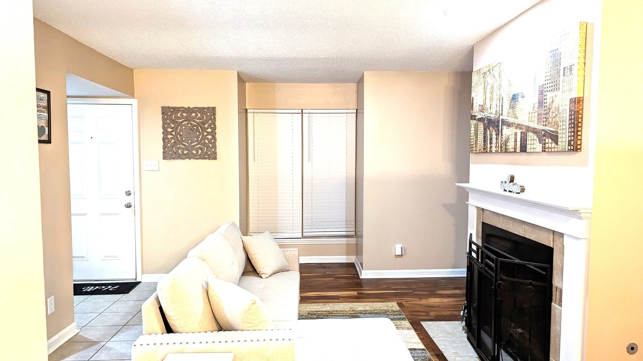 Photo of Livingroom in Sherwood