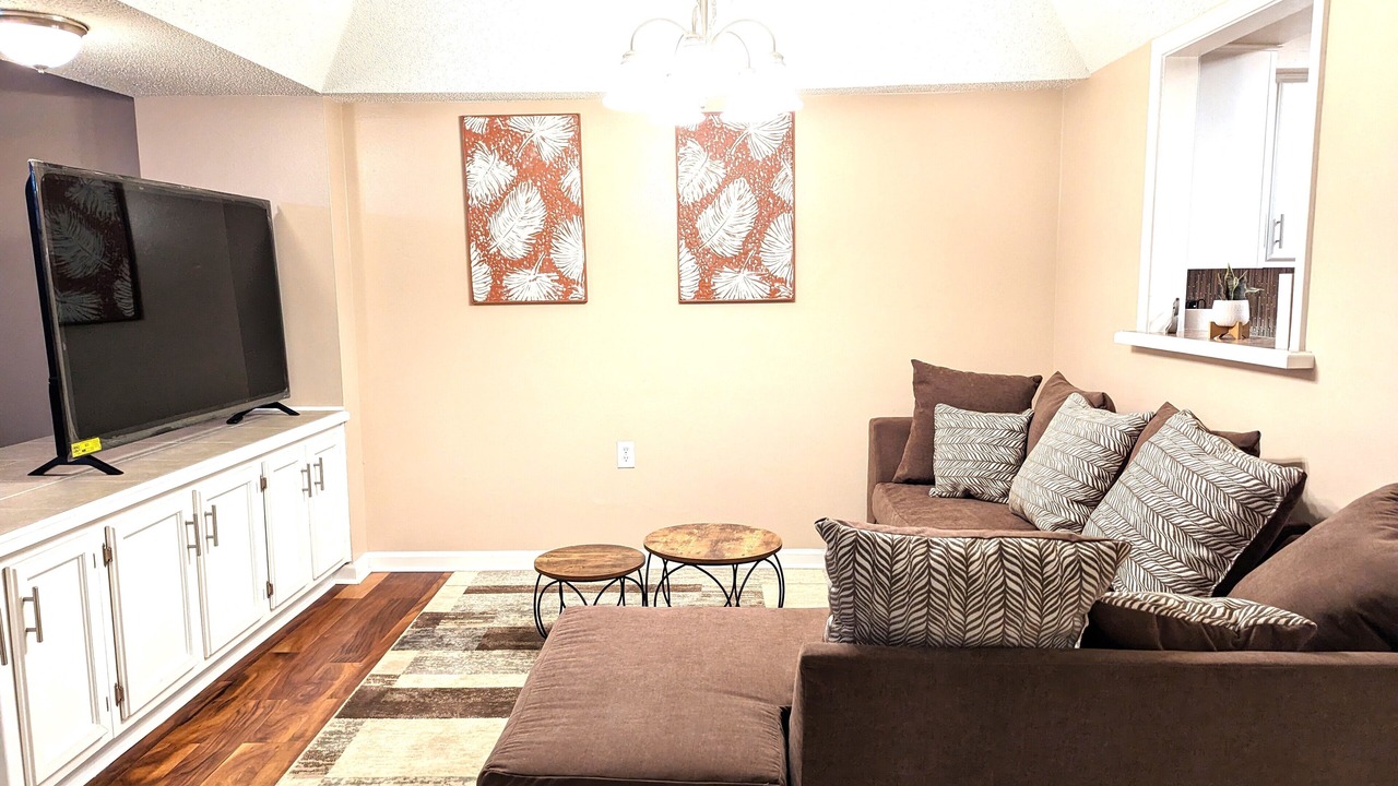 Photo of Livingroom in Sherwood