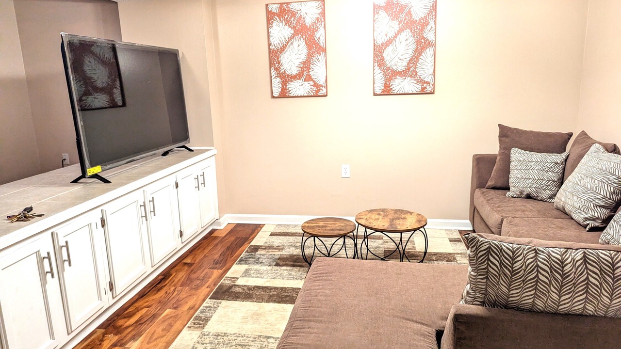 Photo of Livingroom in Sherwood