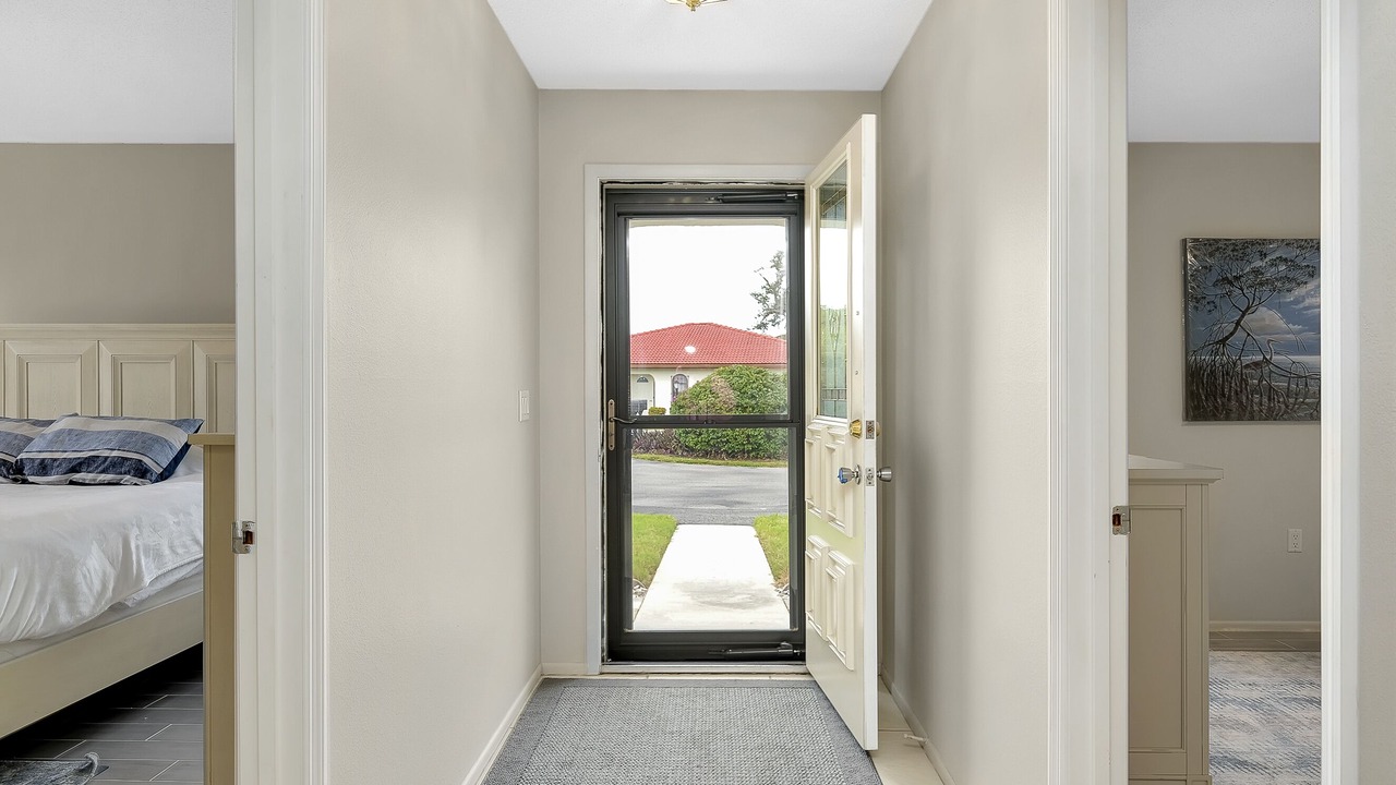 Photo of Bedroom in Venice Gardens