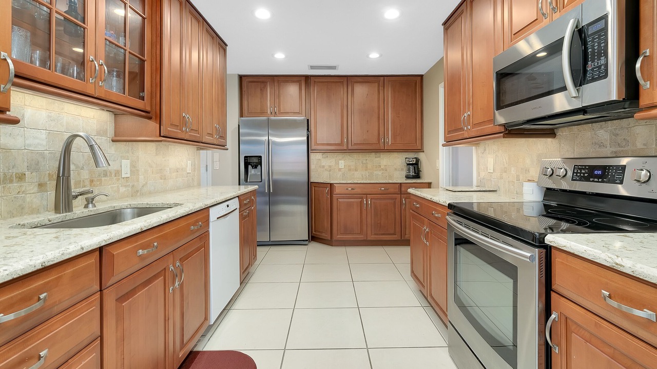 Photo of Kitchen in Venice Gardens