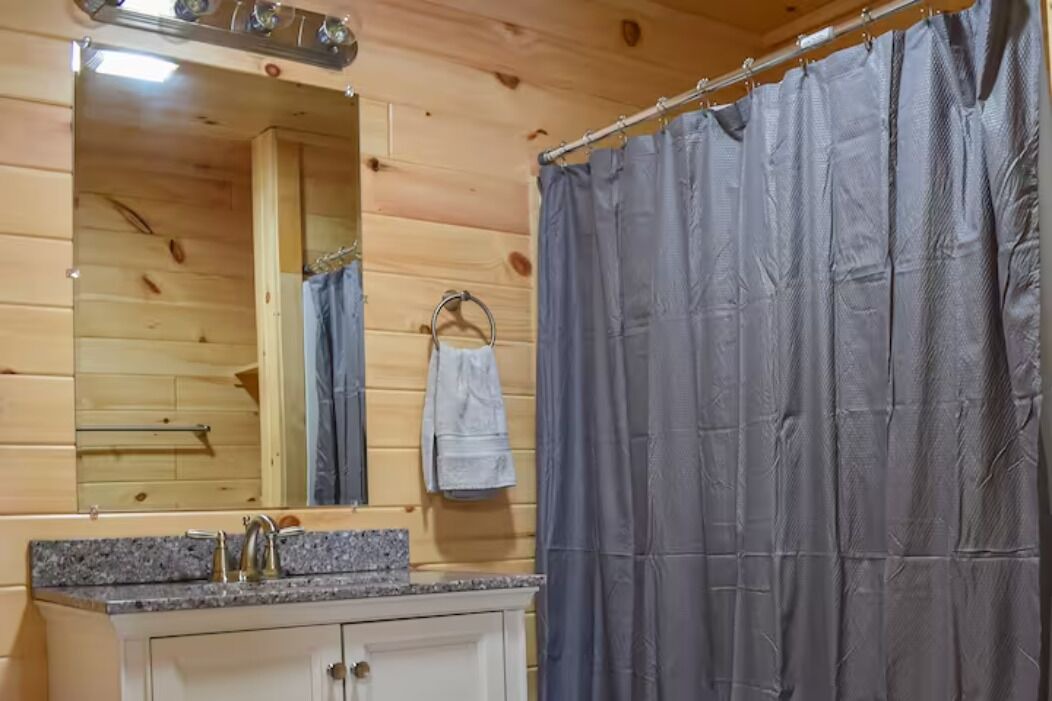 Photo of Bathroom in Pulaski