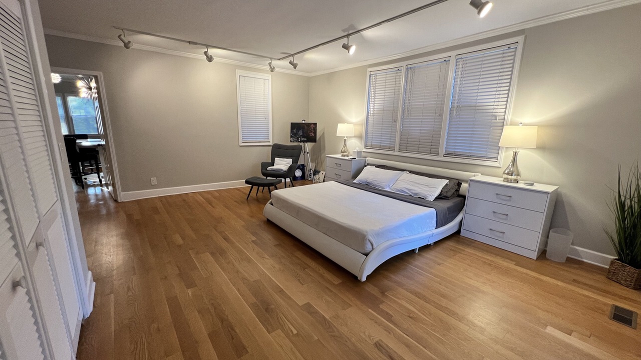 Photo of Bedroom in Oak Park