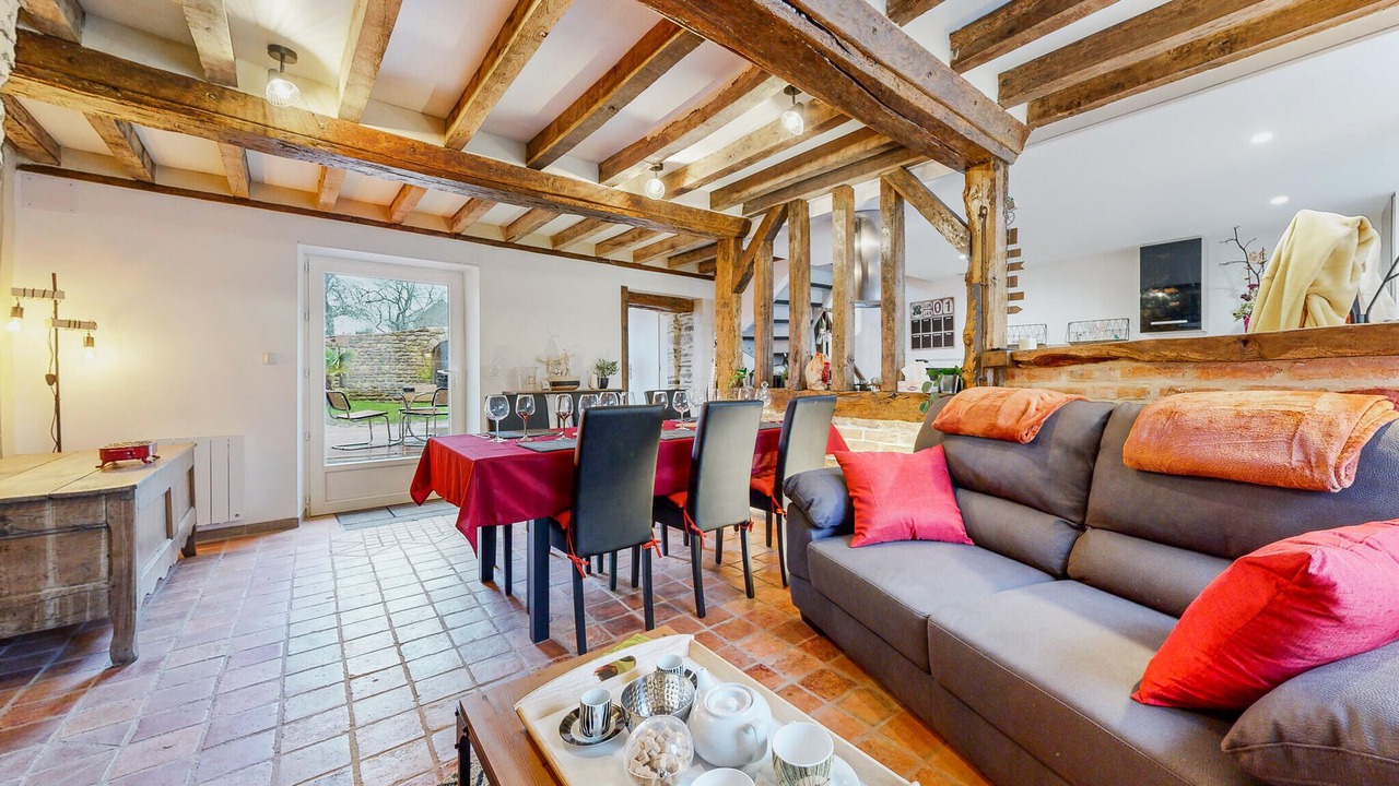 Photo of Bedroom in Neuilly-le-Vendin