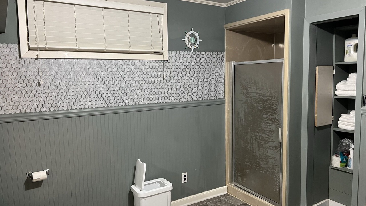 Photo of Bathroom in Lake Providence