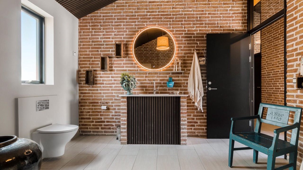 Photo of Bathroom in Handrup