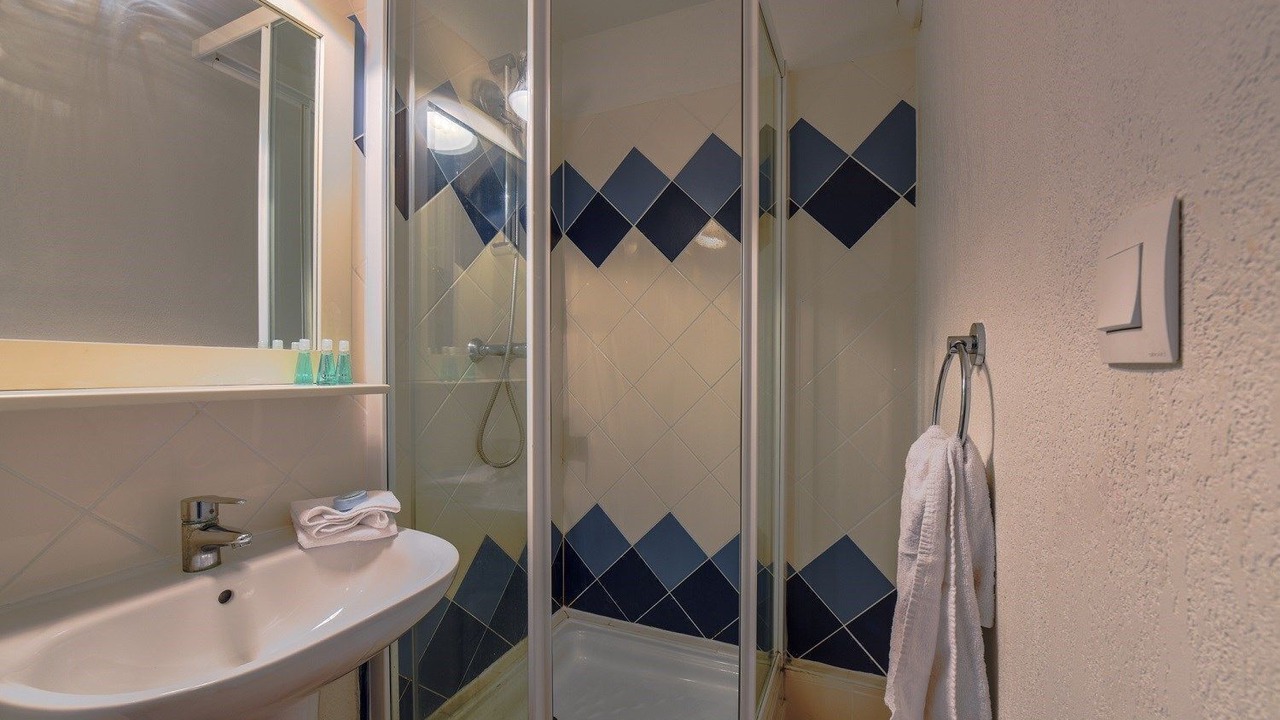 Photo of Bathroom in Le Barcares