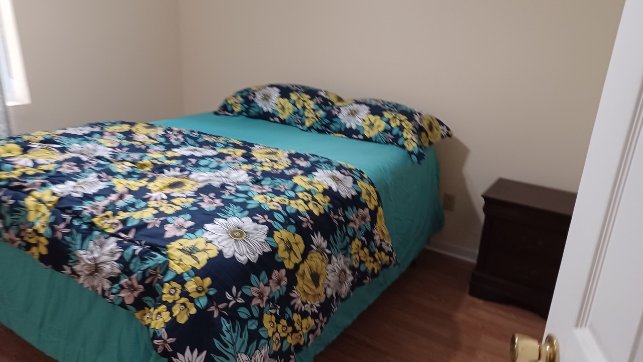 Photo of Bedroom in Lakewood