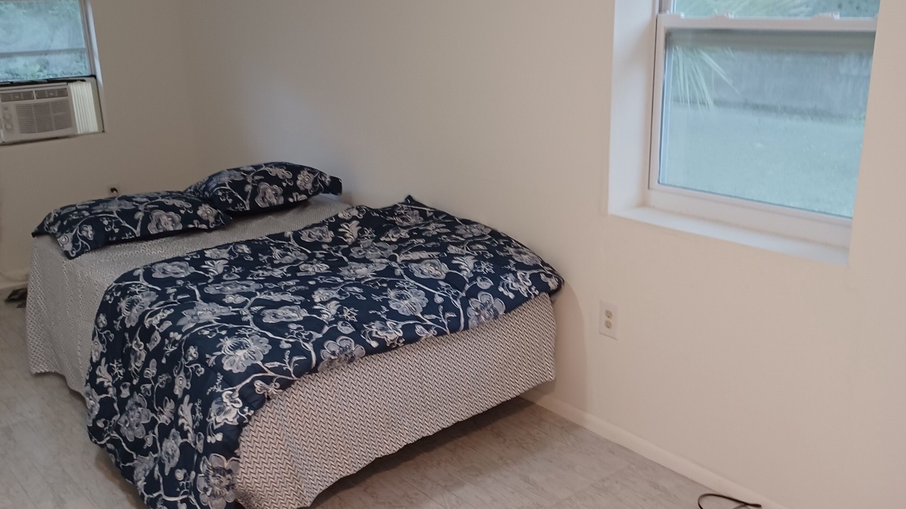 Photo of Bedroom in Lakewood