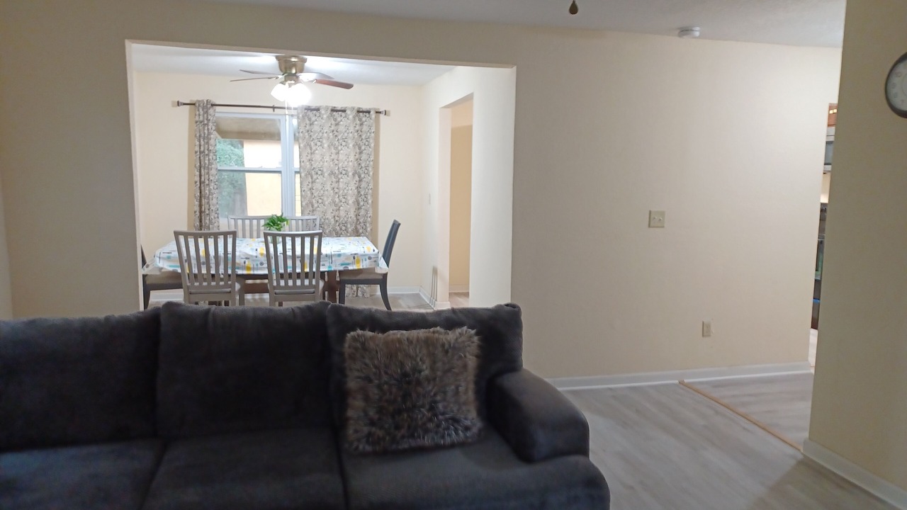 Photo of Livingroom in Lakewood