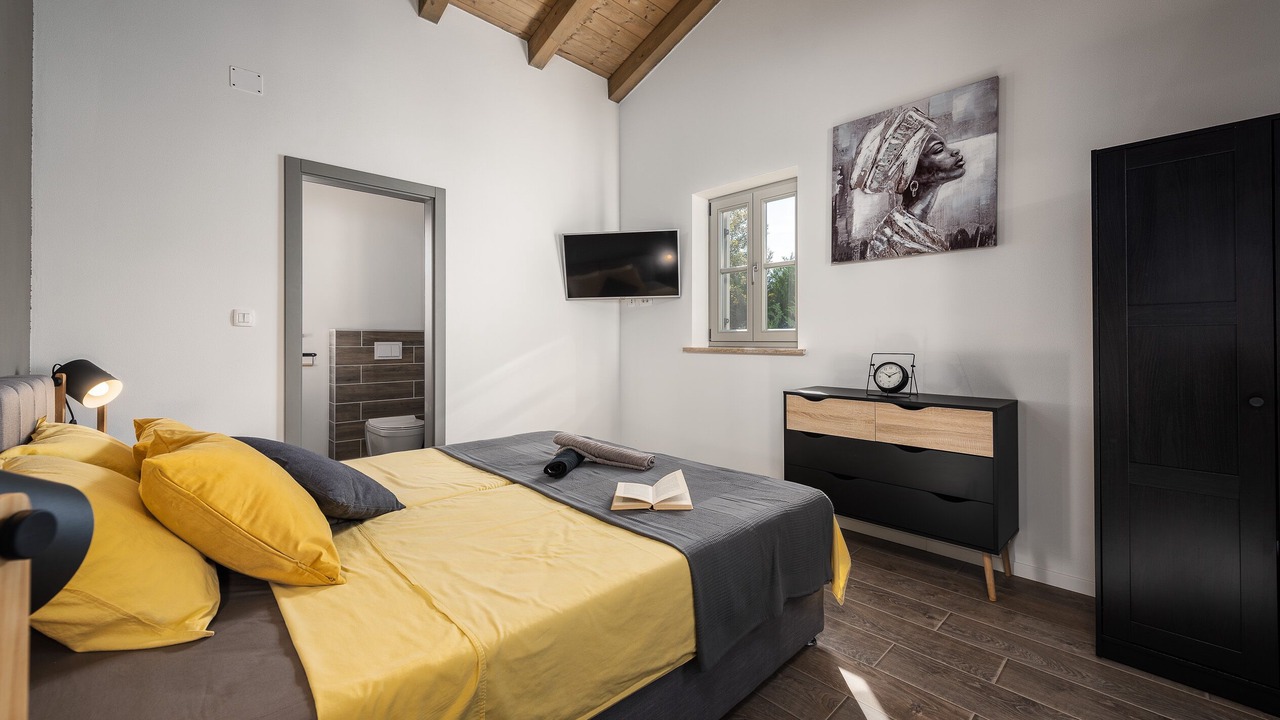 Photo of Bedroom in Mali Vareski