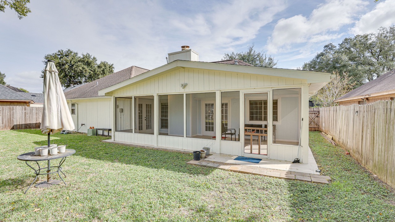 Photo of Outdoor in Mission Bend