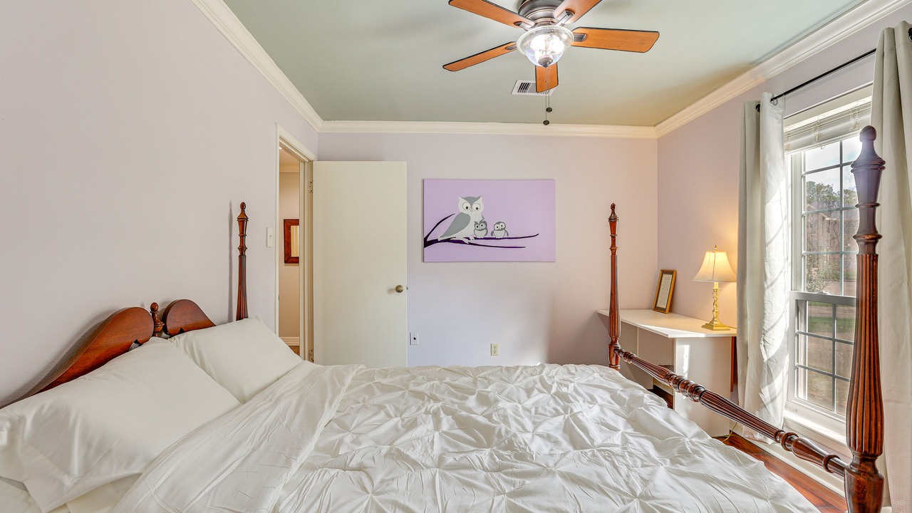 Photo of Bedroom in Mission Bend