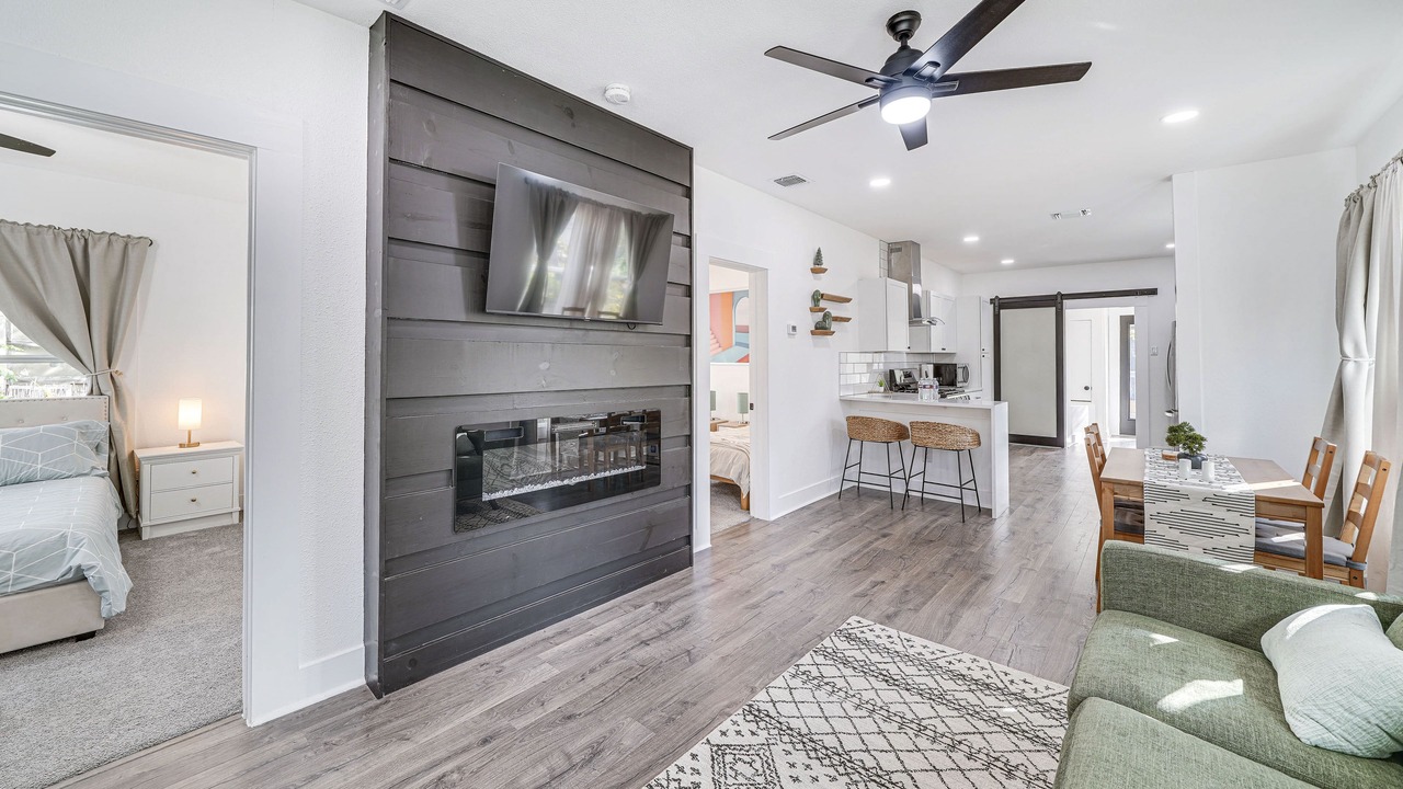 Photo of Livingroom in Nevada Street