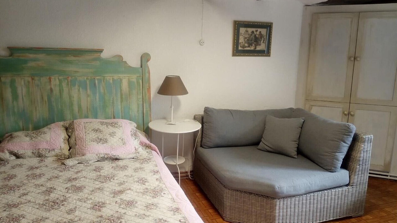 Photo of Bedroom in Sin