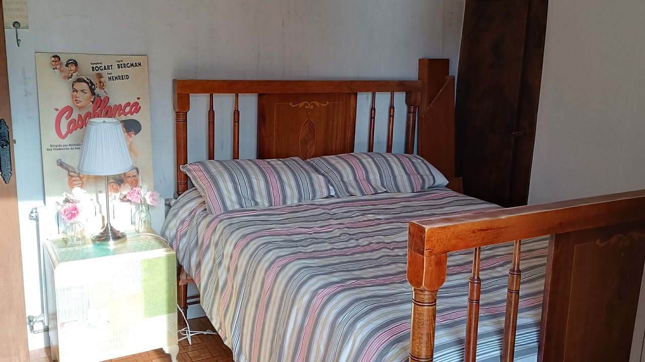 Photo of Bedroom in Sin