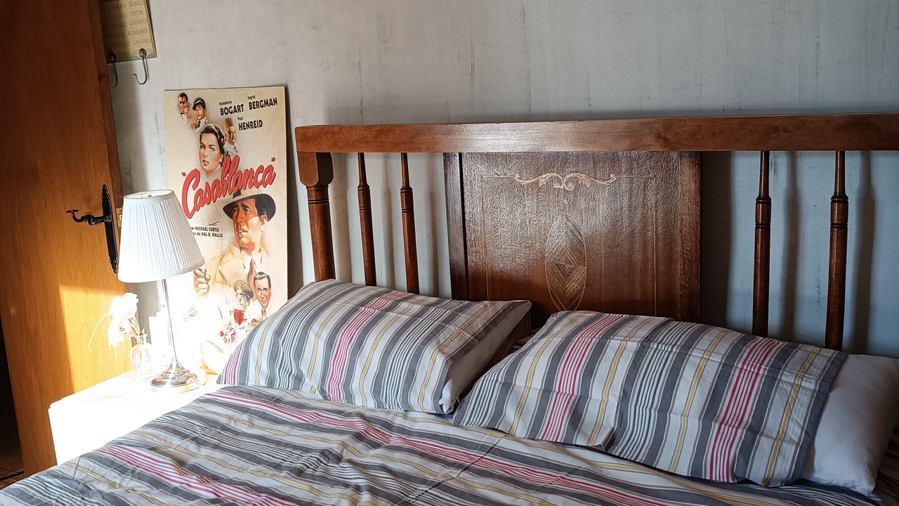 Photo of Bedroom in Sin